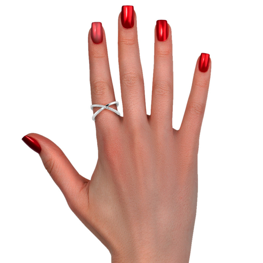 Lumière Signature - 0.22ct Round Diamond Gold Ring