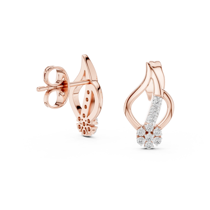 0.2ctw Open Teardrop Diamond Flower Cluster Stud Earrings in Yellow Gold