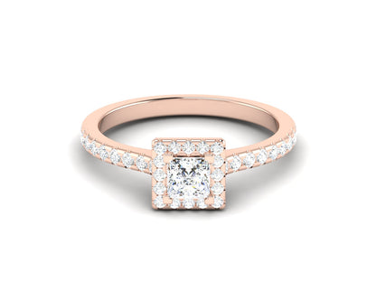 Éclat Avant-Garde Statement  – 0.65ct Princess Diamonds Gold Ring