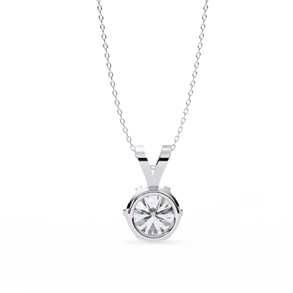 Timeless Radiance – 2.14 Ct Round-Cut Solitaire Diamond Pendant in Yellow Gold