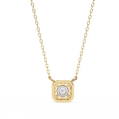 Geometric Elegance: Brilliant-Cut Diamond Halo Pendant - 0.30 Ct