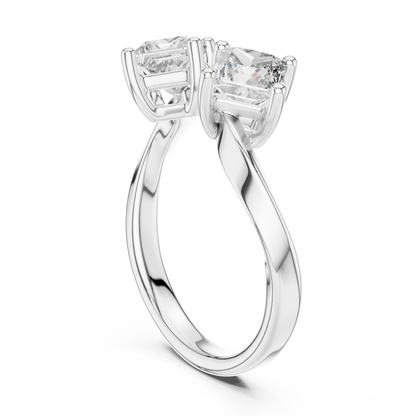 Yellow Gold Toi et Moi Princess Cut Diamond Ring : 0.9CTW