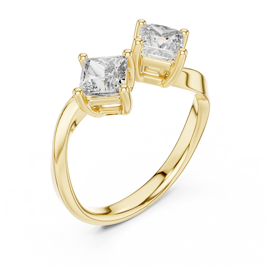 Yellow Gold Toi et Moi Princess Cut Diamond Ring : 0.9CTW