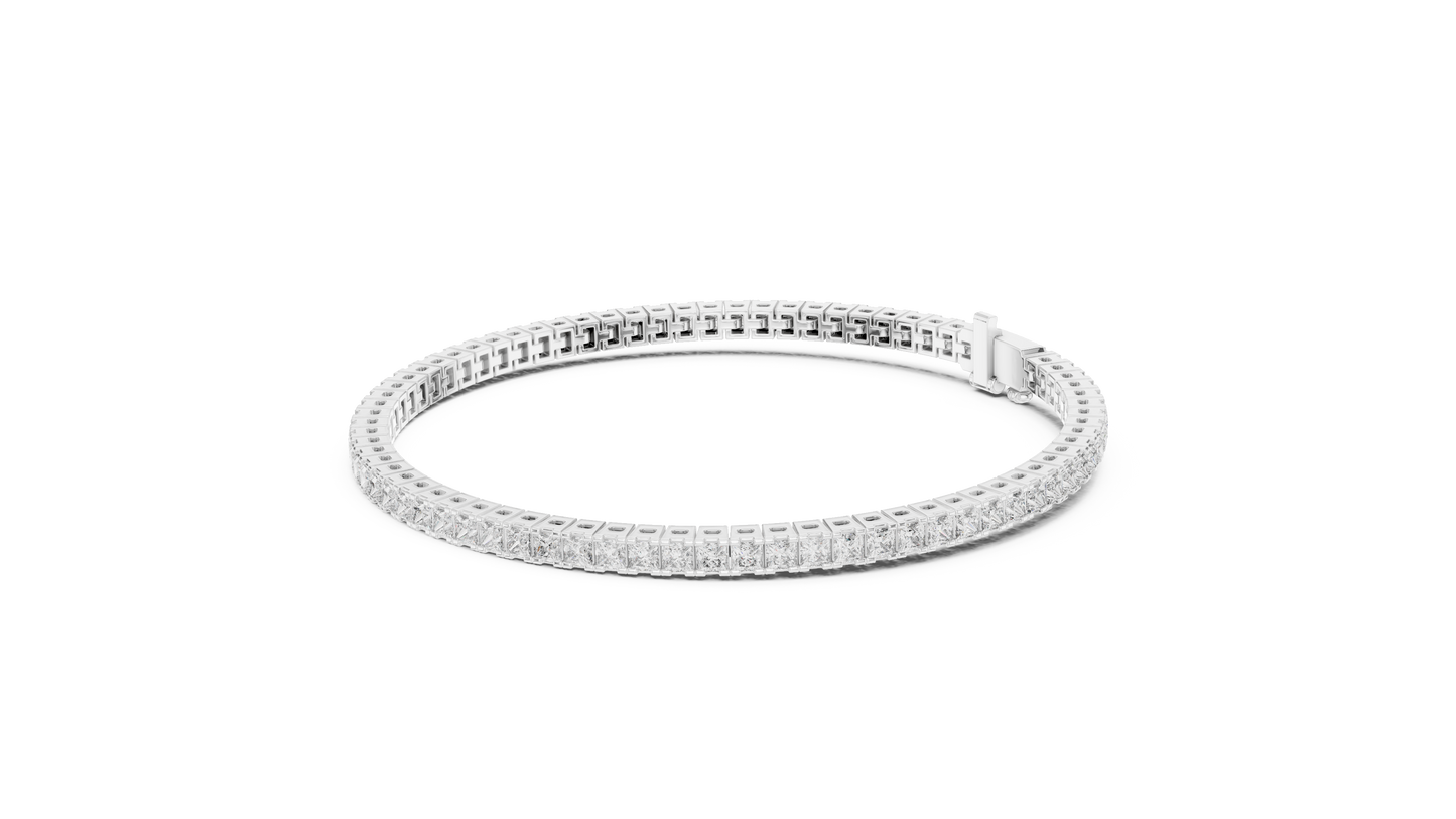 4.56CTW Princess Cut Diamond Tennis Bracelet in Yellow Gold