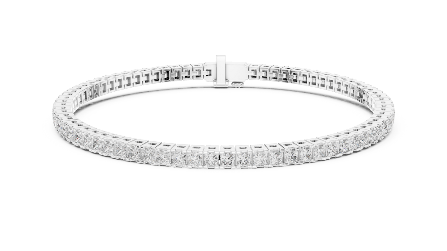 4.56CTW Princess Cut Diamond Tennis Bracelet in Yellow Gold