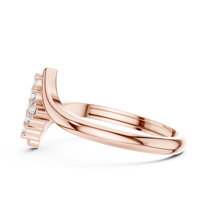0.32ctw Diamond Cluster Solitaire Cocktail Ring with Fluid Bypass Band in Yellow Gold