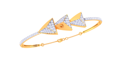 Pyramid Luxe Gleaming Gold Bracelet – 0.85 Ct Dazzling Diamonds