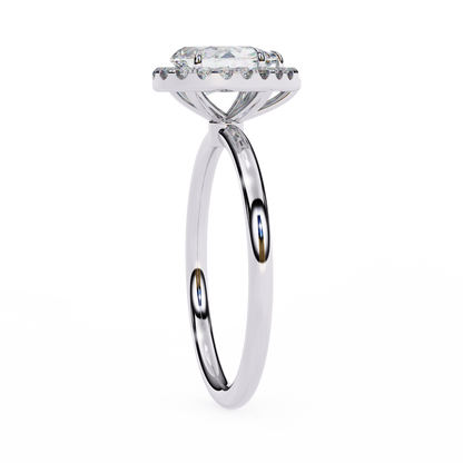 Timeless Pear-Cut 1.35 Ct Diamond Halo Engagement Ring in Yellow Gold