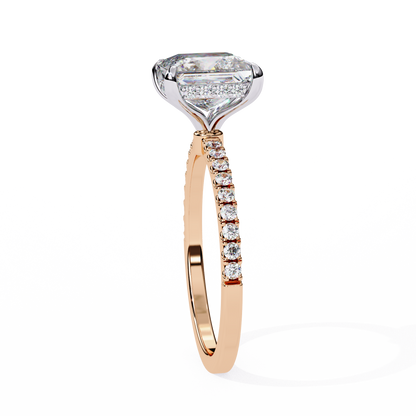 Exquisite Princess-Cut 2.54 Ct Diamond Engagement Ring in Yellow Gold