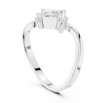 0.73ctw Kite Set Princess Cut Bypass Ring | Yellow Gold