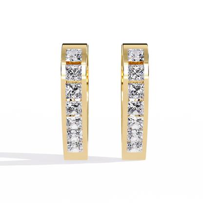 Radiant Heart Princess-Cut Huggie Hoop Earrings in Gold - 0.83 Ct