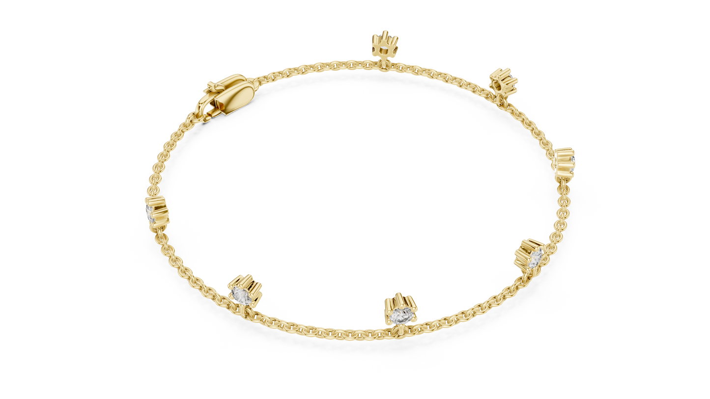 0.77ctw Round Diamond Dangle Charm Bracelet in Yellow Gold