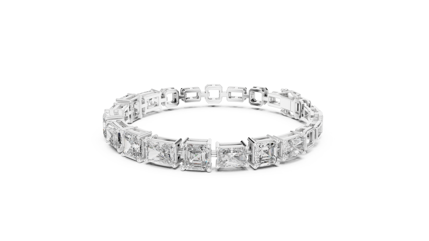 13.44CTW Emerald & Radiant Cut Alternating Tennis Bracelet - Yellow Gold