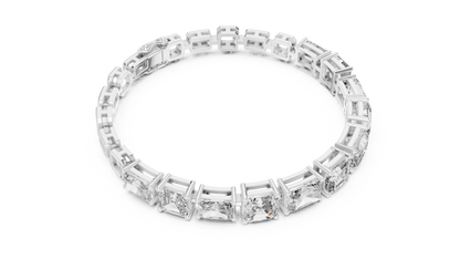 13.44CTW Emerald & Radiant Cut Alternating Tennis Bracelet - Yellow Gold