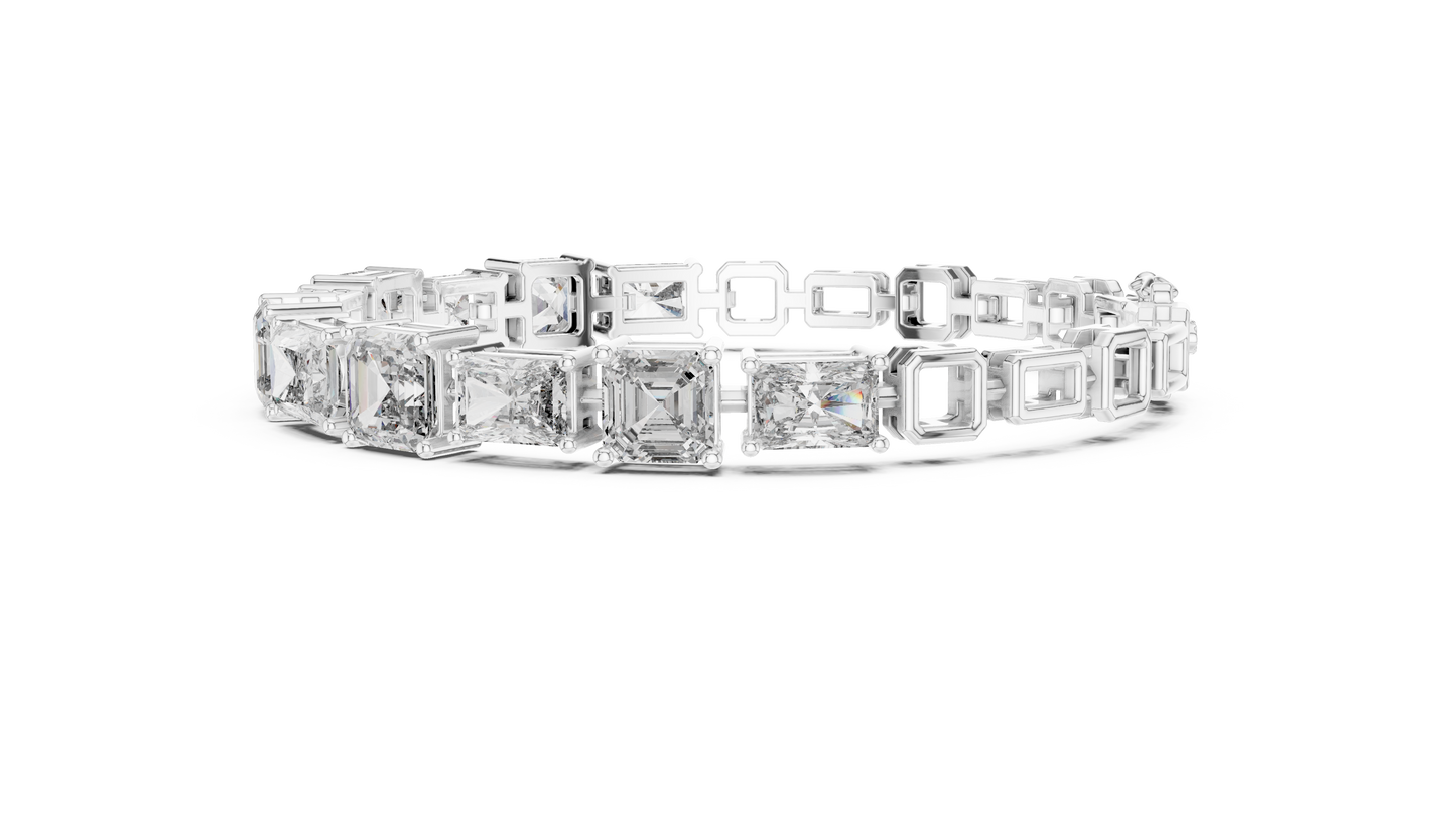 13.44CTW Emerald & Radiant Cut Alternating Tennis Bracelet - Yellow Gold