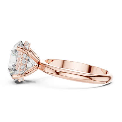 Yellow Gold Hidden Halo Round Diamond Solitaire Ring : 3.89CTW