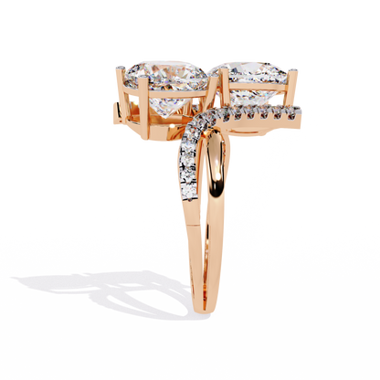 Luxurious Toi Et Moi Bypass Ring with Cushion-Cut Diamonds - 5.04 Ct