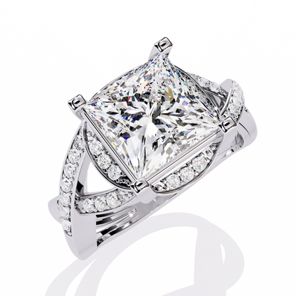 The Intertwined Princess Diamond Ring In Gold - 3.47 Ct