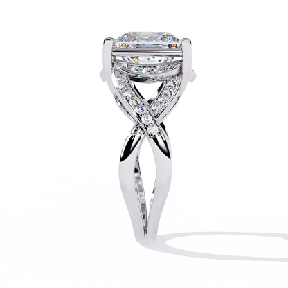 The Intertwined Princess Diamond Ring In Gold - 3.47 Ct
