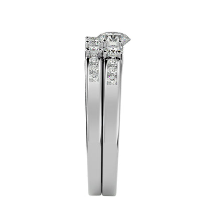 Iconique Beautiful Solitaire Band-1.13 Ct Round Diamond Gold Ring