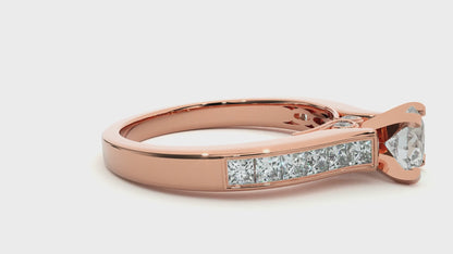 Lumière Beautiful Halo - 1.52 Ct Round Diamond Gold Ring