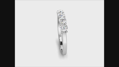 Lumière Essential - 0.5ct Round Diamond Gold Ring