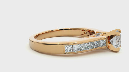 Lumière Beautiful Halo - 1.52 Ct Round Diamond Gold Ring