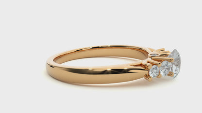 Lumière Beautiful Halo - 0.69 Ct Round Diamond Gold Ring