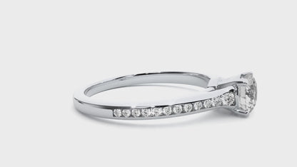 Lumière Beautiful Halo - 0.74 Ct Round Diamond Gold Ring